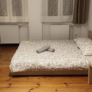  Privatunterkunft Lilia House
